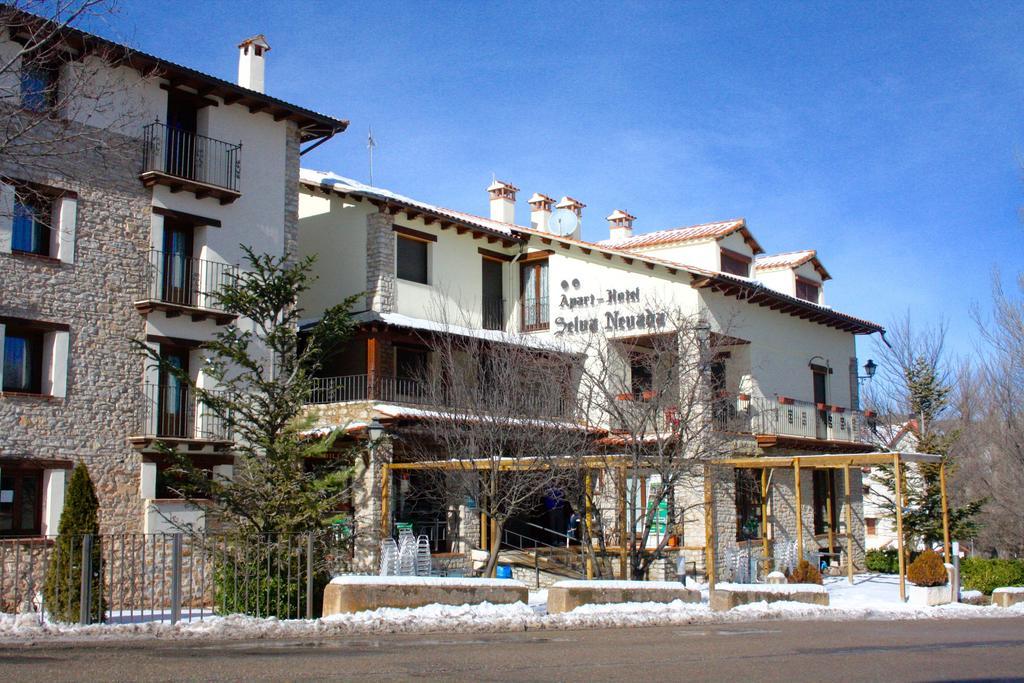 Apart-Hotel Selva Nevada La Virgen de la Vega Eksteriør bilde